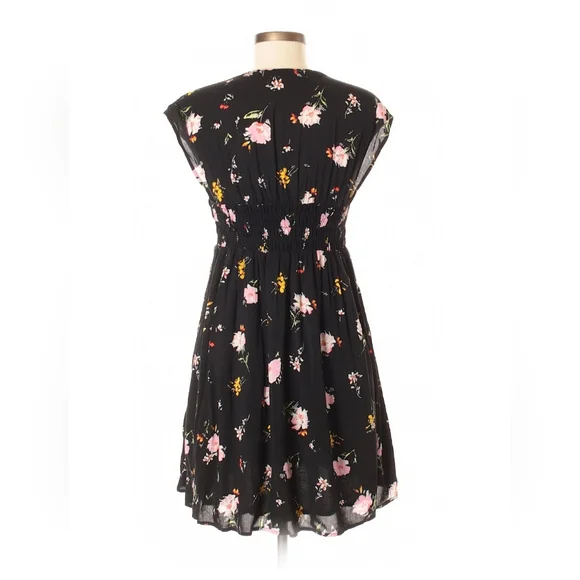 Free People floral mini - Picture 2 of 2